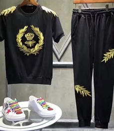 市场上装-套装-休闲男装套装