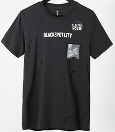 市场上装-T恤-时尚男装t恤