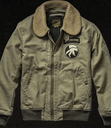 市场上装-夹克-时尚男装夹克