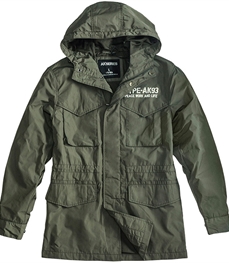 市场上装-中长外套-时尚男装中长外套