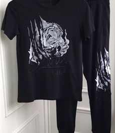 市场上装-套装-休闲男装套装