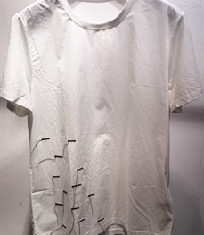 市场上装-T恤-时尚男装t恤