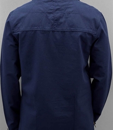 市场上装-夹克-时尚男装夹克