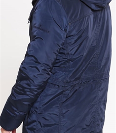 市场上装-棉衣/羽绒服-时尚男装棉服