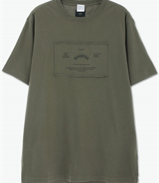 市场上装-T恤-休闲男装t恤