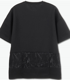 市场上装-T恤-休闲男装t恤