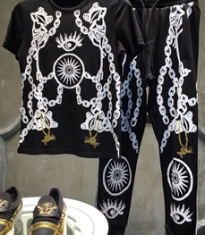 市场上装-套装-休闲男装套装