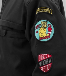 市场上装-中长外套-时尚男装中长外套