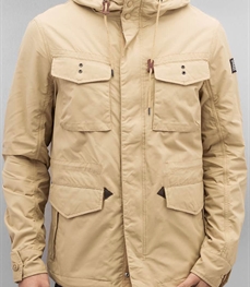 市场上装-中长外套-时尚男装中长外套