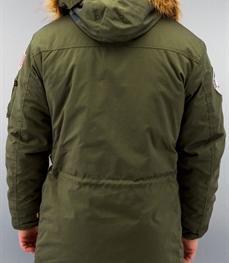 市场上装-棉衣/羽绒服-时尚男装棉服