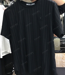 市场上装-T恤-（实拍）休闲男装t恤