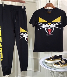 市场上装-套装-休闲男装套装