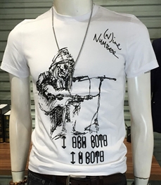 市场上装-T恤-时尚男装t恤