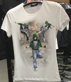 市场上装-T恤-（实拍）时尚男装t恤