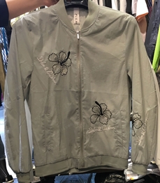 市场上装-夹克-（实拍）时尚男装夹克