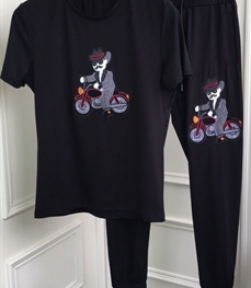 市场上装-套装-休闲男装套装