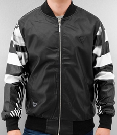 市场上装-皮衣-时尚男装皮衣