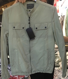 市场上装-夹克-（实拍）时尚男装夹克