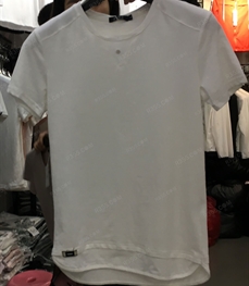 市场上装-T恤-（实拍）时尚男装t恤