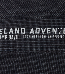 市场上装-衬衫-时尚男装衬衫