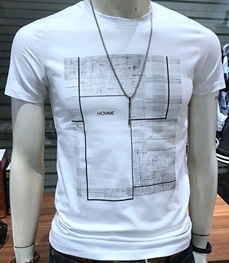 市场上装-T恤-时尚男装t恤