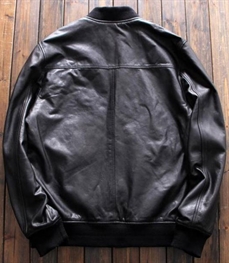 市场上装-皮衣-时尚男装皮衣