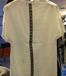 市场上装-T恤-（实拍）时尚男装t恤