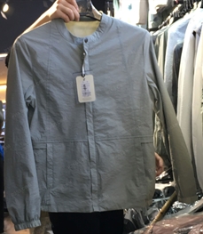 市场上装-夹克-（实拍）时尚男装夹克