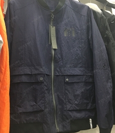 市场上装-夹克-（实拍）时尚男装夹克