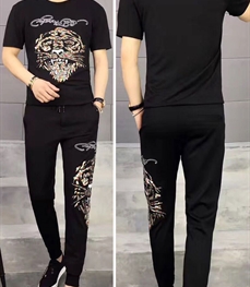 市场上装-套装-休闲男装套装