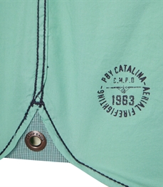 市场上装-衬衫-时尚男装衬衫