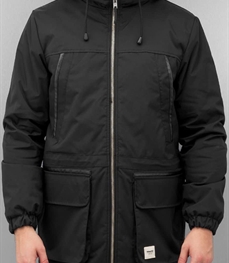 市场上装-棉衣/羽绒服-时尚男装棉服