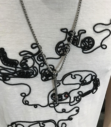 市场上装-T恤-时尚男装t恤