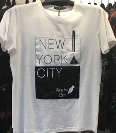 市场上装-T恤-（实拍）时尚男装t恤