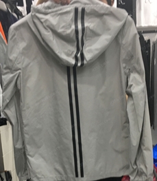 市场上装-夹克-（实拍）时尚男装夹克