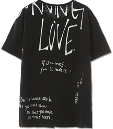 市场上装-T恤-休闲男装t恤