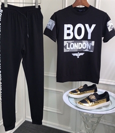 市场上装-套装-休闲男装套装