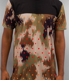 市场上装-T恤-时尚男装t恤