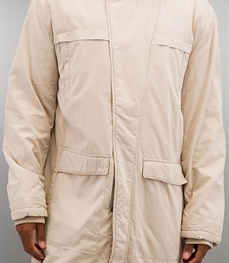 市场上装-中长外套-时尚男装中长外套