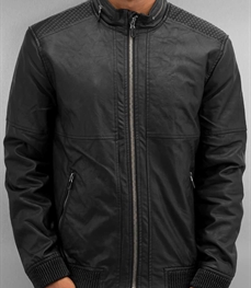 市场上装-皮衣-时尚男装皮衣