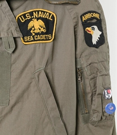 市场上装-中长外套-休闲男装中长外套