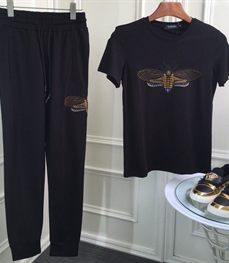 市场上装-套装-休闲男装套装