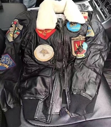 市场上装-皮衣-休闲男装皮衣