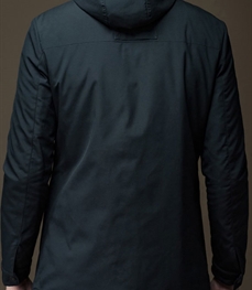 市场上装-中长外套-时尚男装中长外套