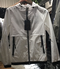 市场上装-夹克-（实拍）时尚男装夹克