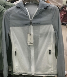 市场上装-夹克-（实拍）时尚男装夹克