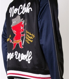 市场上装-夹克-休闲男装夹克