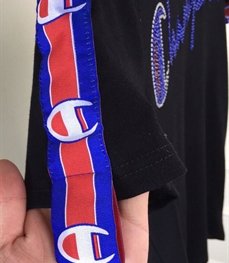 市场上装-套装-休闲男装套装