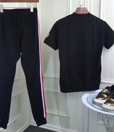 市场上装-套装-休闲男装套装