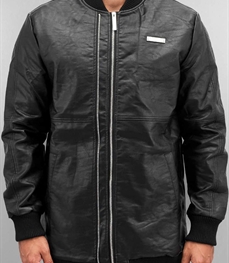 市场上装-皮衣-时尚男装皮衣